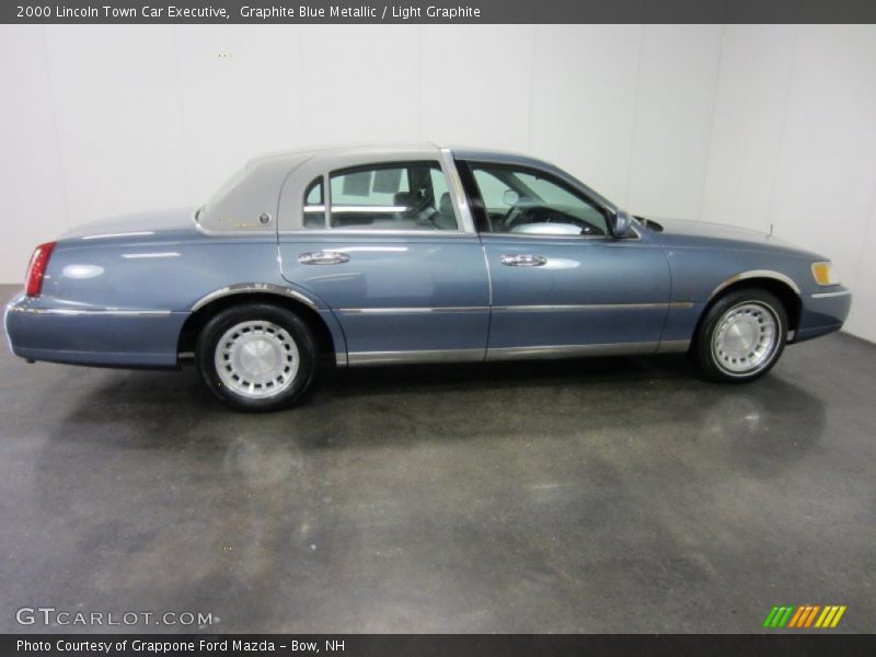 Graphite Blue Metallic / Light Graphite 2000 Lincoln Town Car Executive