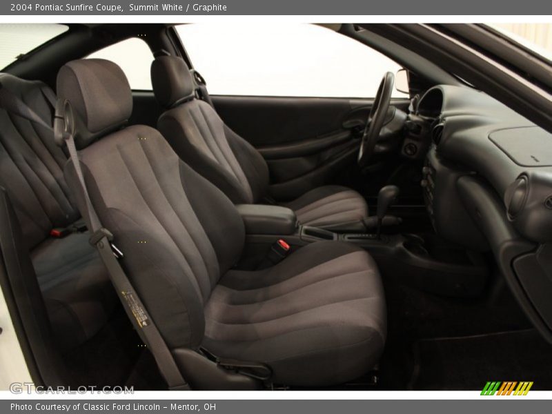 Summit White / Graphite 2004 Pontiac Sunfire Coupe