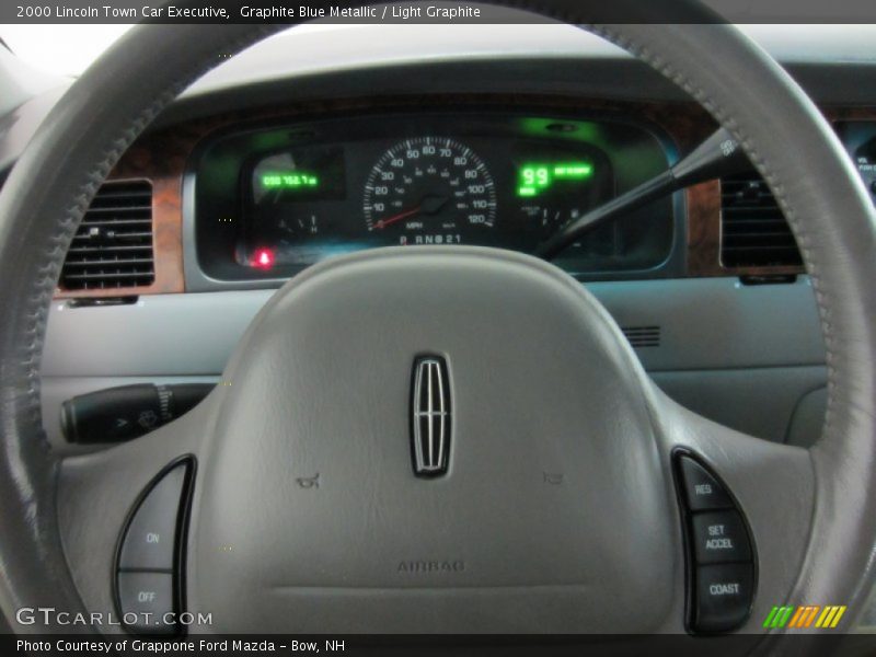 Graphite Blue Metallic / Light Graphite 2000 Lincoln Town Car Executive