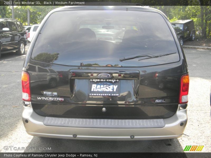 Black / Medium Parchment 2003 Ford Windstar SEL