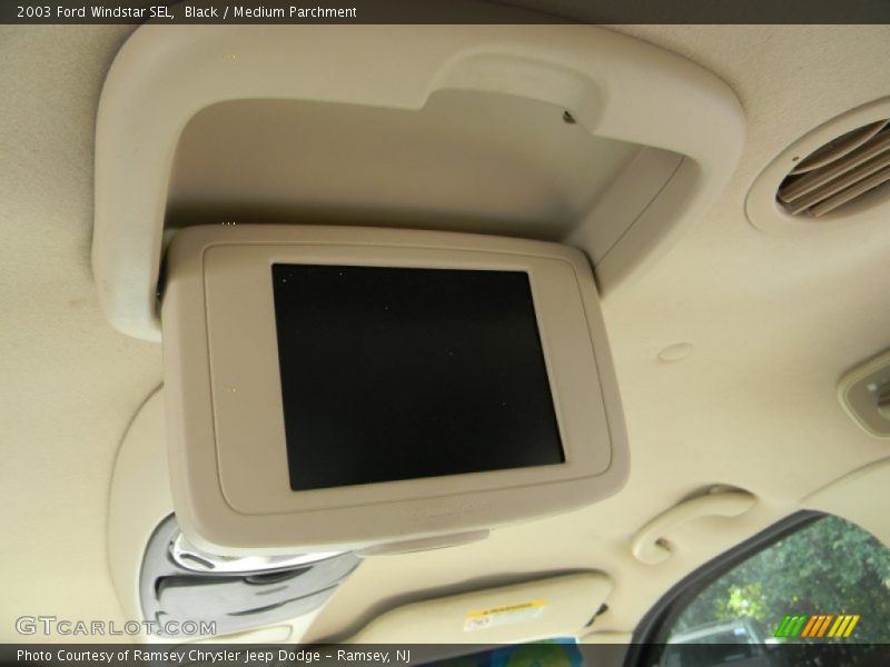 Black / Medium Parchment 2003 Ford Windstar SEL
