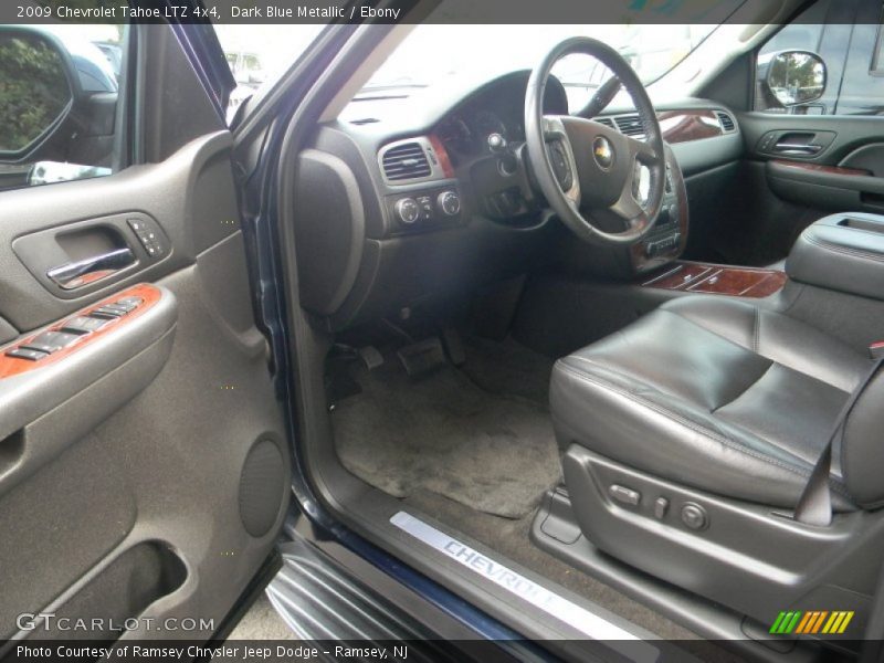 Dark Blue Metallic / Ebony 2009 Chevrolet Tahoe LTZ 4x4