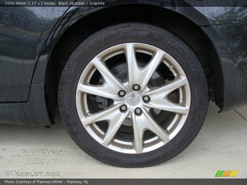  2009 G 37 x S Sedan Wheel