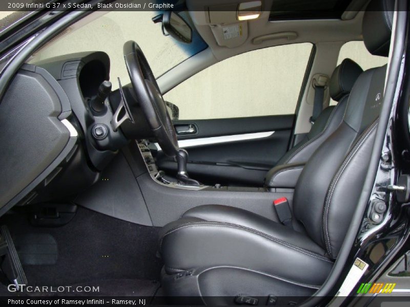  2009 G 37 x S Sedan Graphite Interior