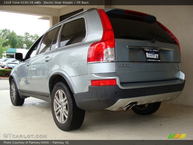 Electric Silver Metallic / Off Black 2008 Volvo XC90 V8 AWD