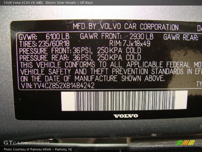 Electric Silver Metallic / Off Black 2008 Volvo XC90 V8 AWD