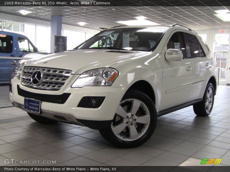Arctic White / Cashmere 2009 Mercedes-Benz ML 350 4Matic