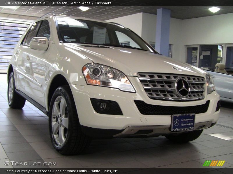 Arctic White / Cashmere 2009 Mercedes-Benz ML 350 4Matic