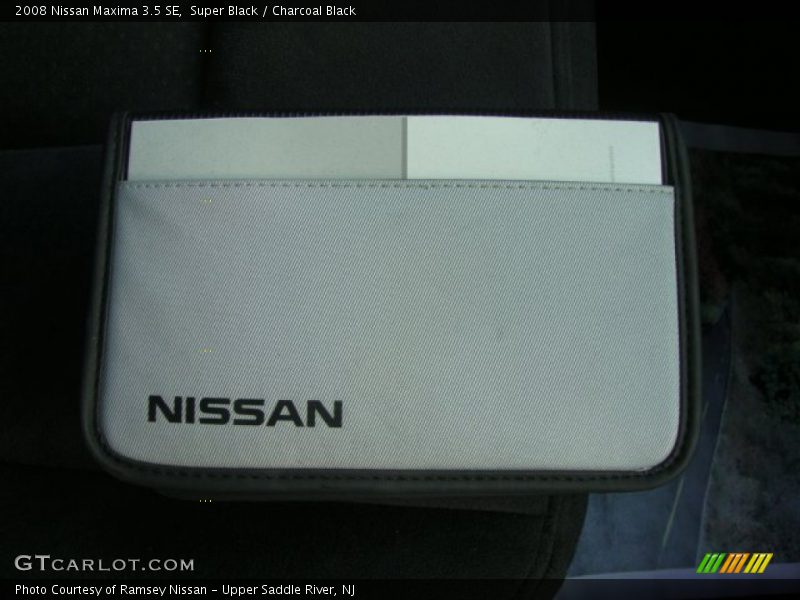 Super Black / Charcoal Black 2008 Nissan Maxima 3.5 SE