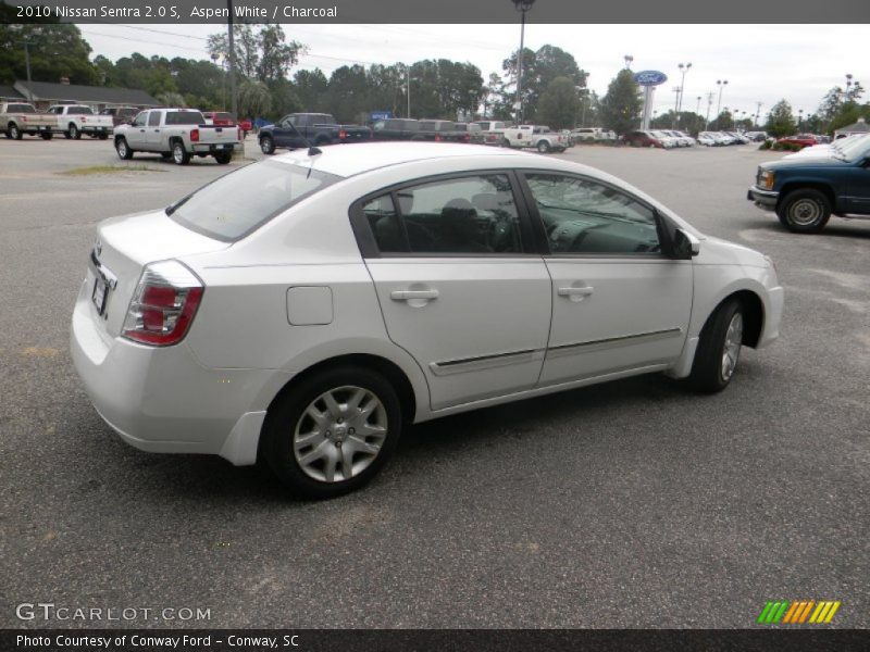 Aspen White / Charcoal 2010 Nissan Sentra 2.0 S