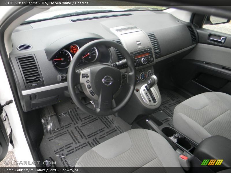 Aspen White / Charcoal 2010 Nissan Sentra 2.0 S