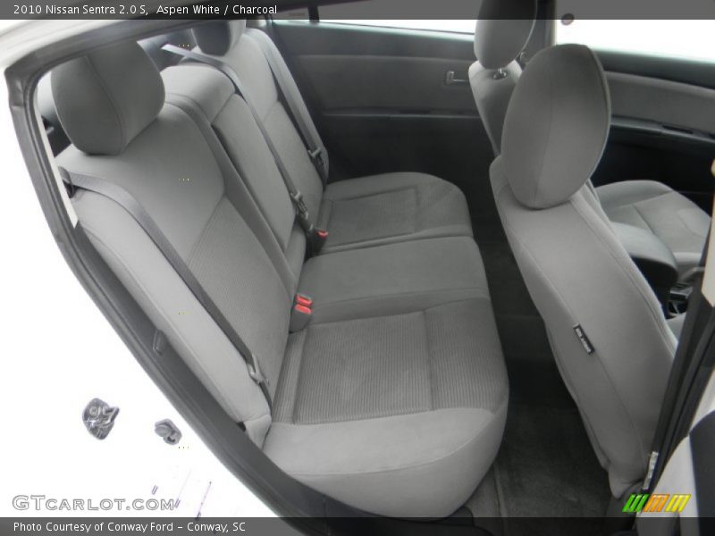 Aspen White / Charcoal 2010 Nissan Sentra 2.0 S