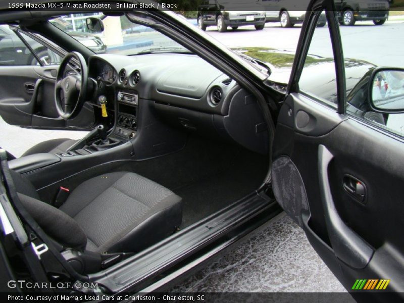 Brilliant Black / Black 1999 Mazda MX-5 Miata Roadster