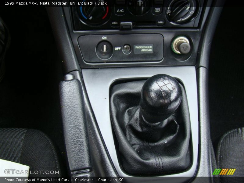 Brilliant Black / Black 1999 Mazda MX-5 Miata Roadster