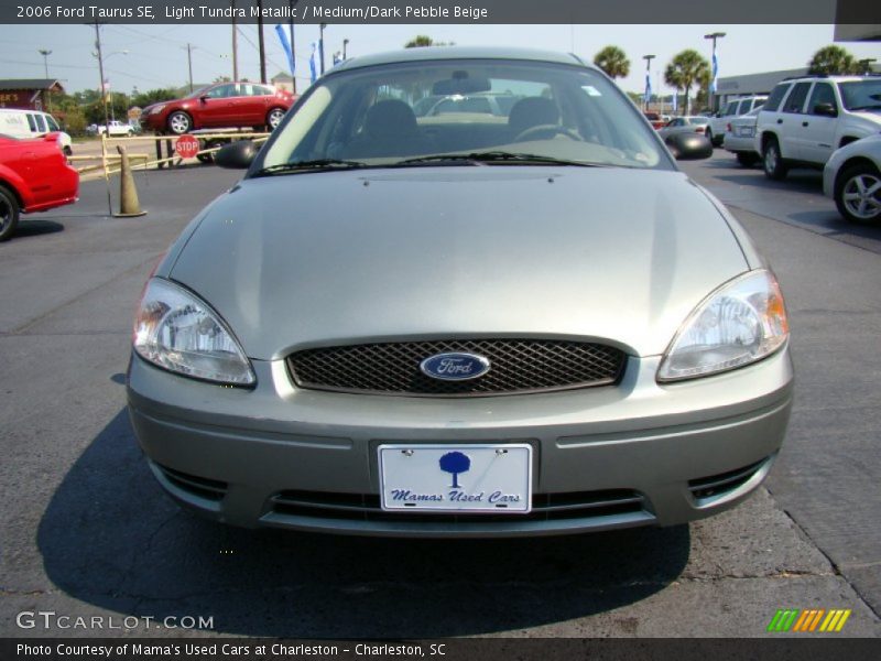 Light Tundra Metallic / Medium/Dark Pebble Beige 2006 Ford Taurus SE
