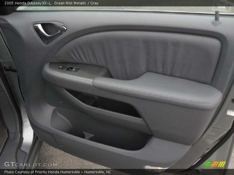 Ocean Mist Metallic / Gray 2005 Honda Odyssey EX-L