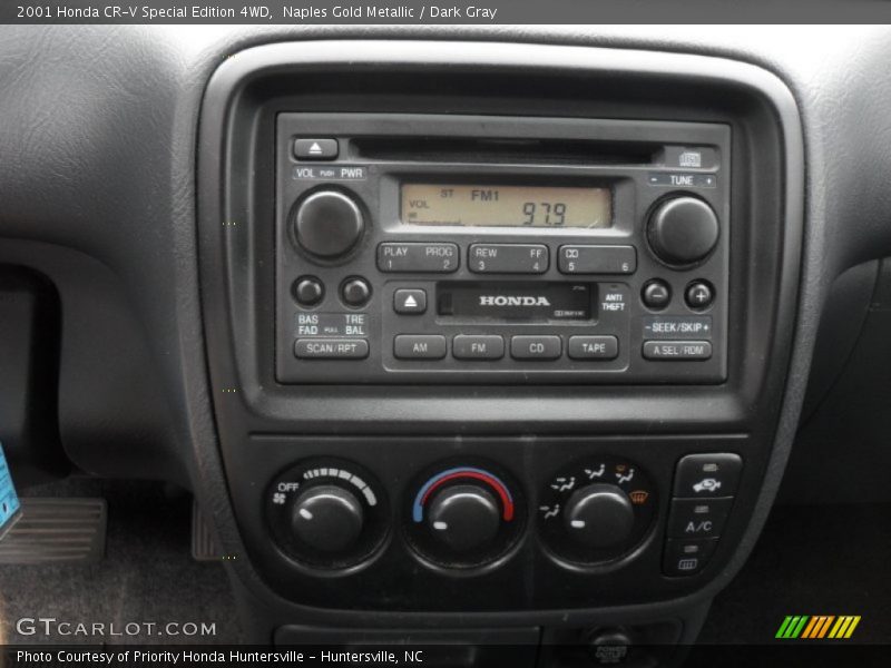 Audio System of 2001 CR-V Special Edition 4WD