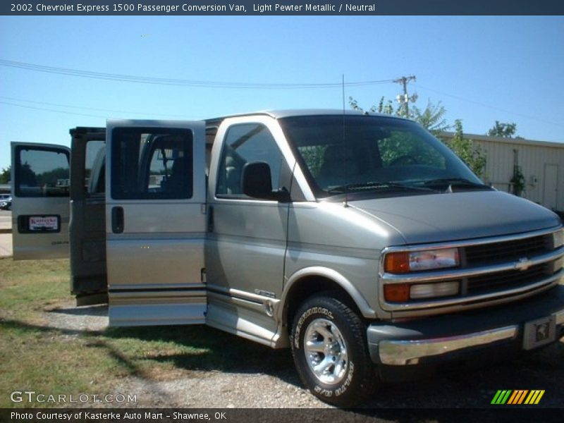 Light Pewter Metallic / Neutral 2002 Chevrolet Express 1500 Passenger Conversion Van