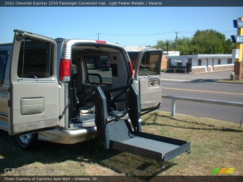 Light Pewter Metallic / Neutral 2002 Chevrolet Express 1500 Passenger Conversion Van