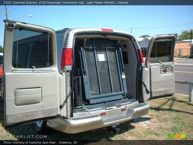 Light Pewter Metallic / Neutral 2002 Chevrolet Express 1500 Passenger Conversion Van