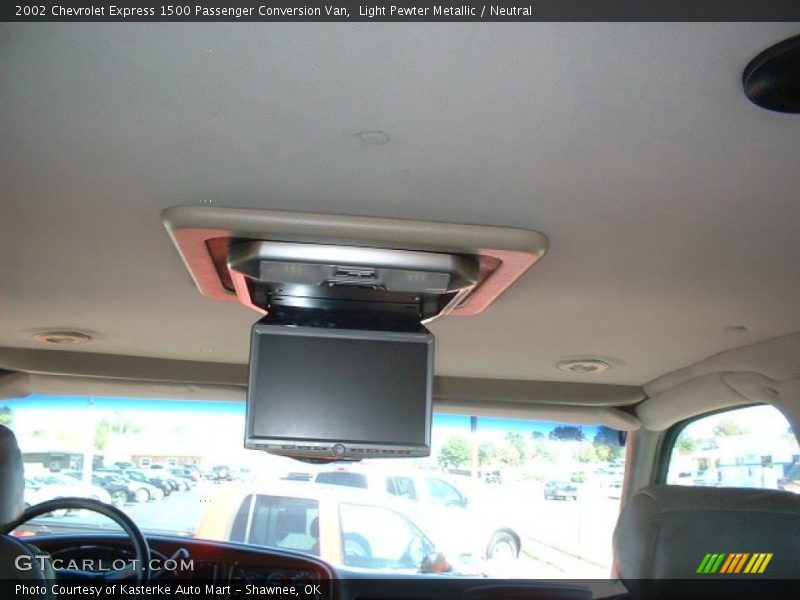 Light Pewter Metallic / Neutral 2002 Chevrolet Express 1500 Passenger Conversion Van