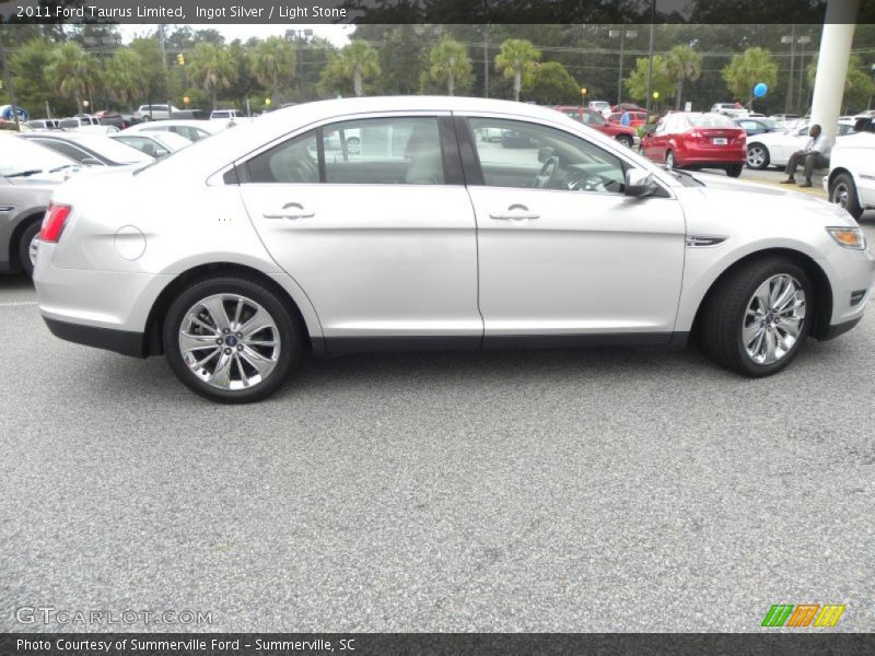 Ingot Silver / Light Stone 2011 Ford Taurus Limited