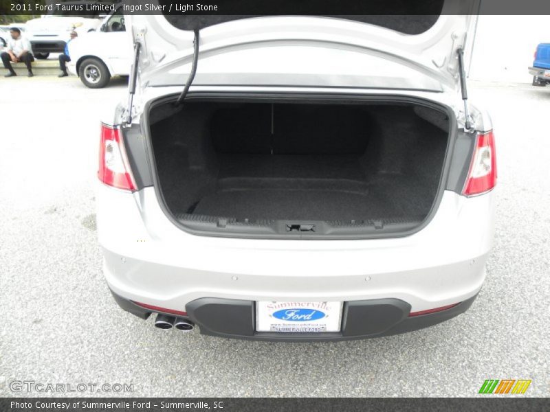 Ingot Silver / Light Stone 2011 Ford Taurus Limited