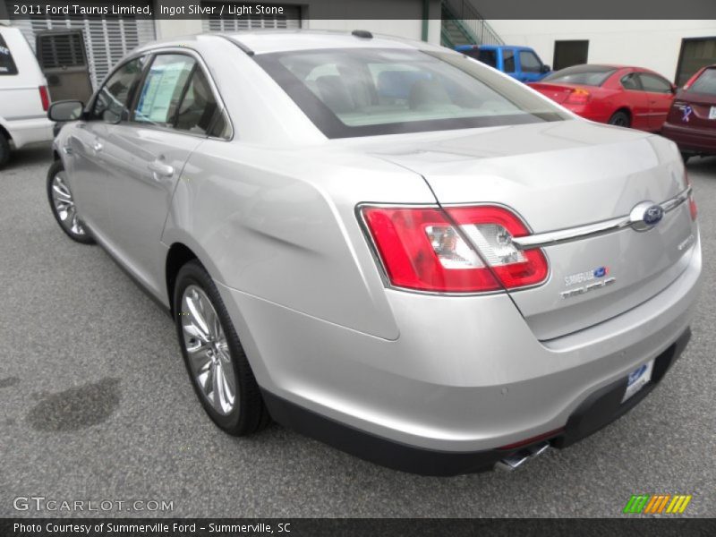Ingot Silver / Light Stone 2011 Ford Taurus Limited