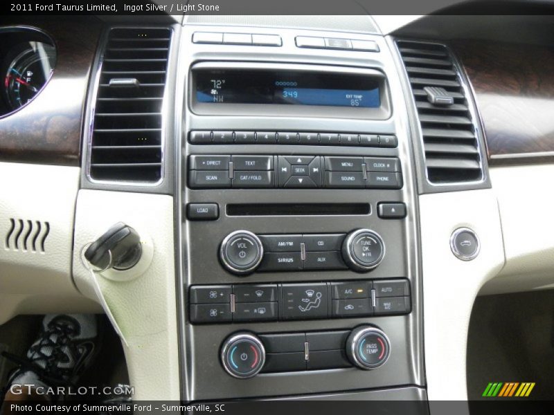Ingot Silver / Light Stone 2011 Ford Taurus Limited