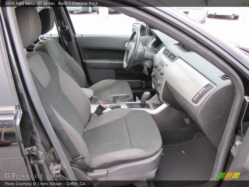 Black / Charcoal Black 2008 Ford Focus SES Sedan
