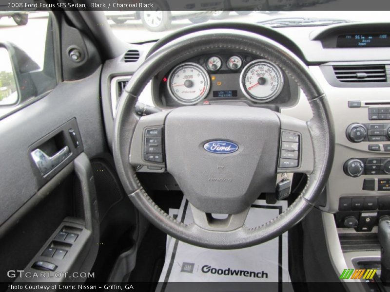 Black / Charcoal Black 2008 Ford Focus SES Sedan