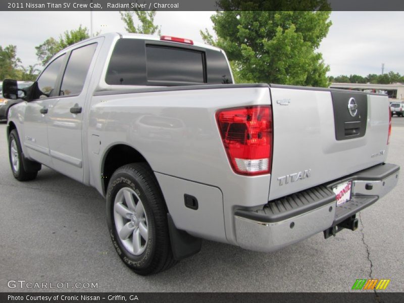 Radiant Silver / Charcoal 2011 Nissan Titan SV Crew Cab