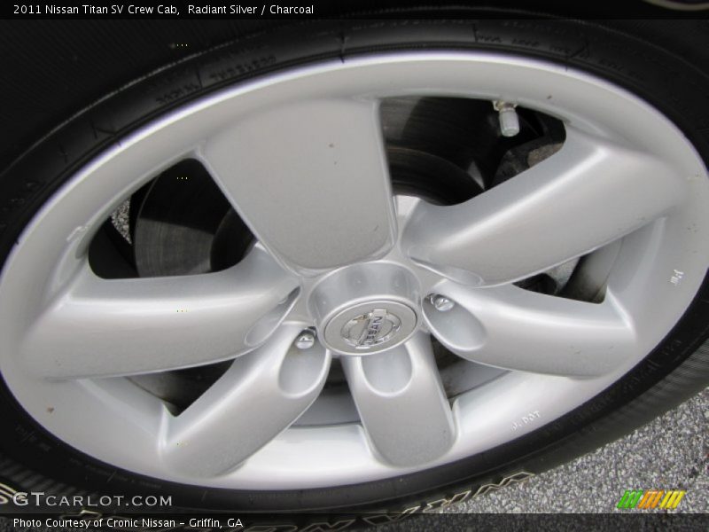 Radiant Silver / Charcoal 2011 Nissan Titan SV Crew Cab