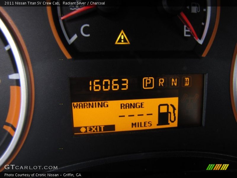 Radiant Silver / Charcoal 2011 Nissan Titan SV Crew Cab