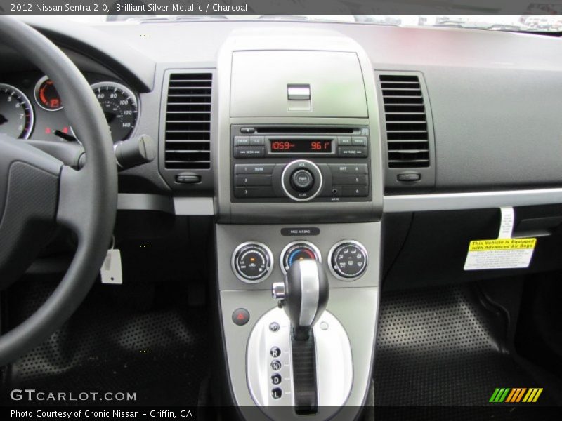 Brilliant Silver Metallic / Charcoal 2012 Nissan Sentra 2.0