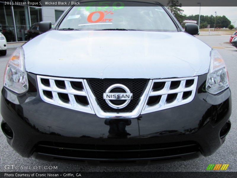 Wicked Black / Black 2011 Nissan Rogue S