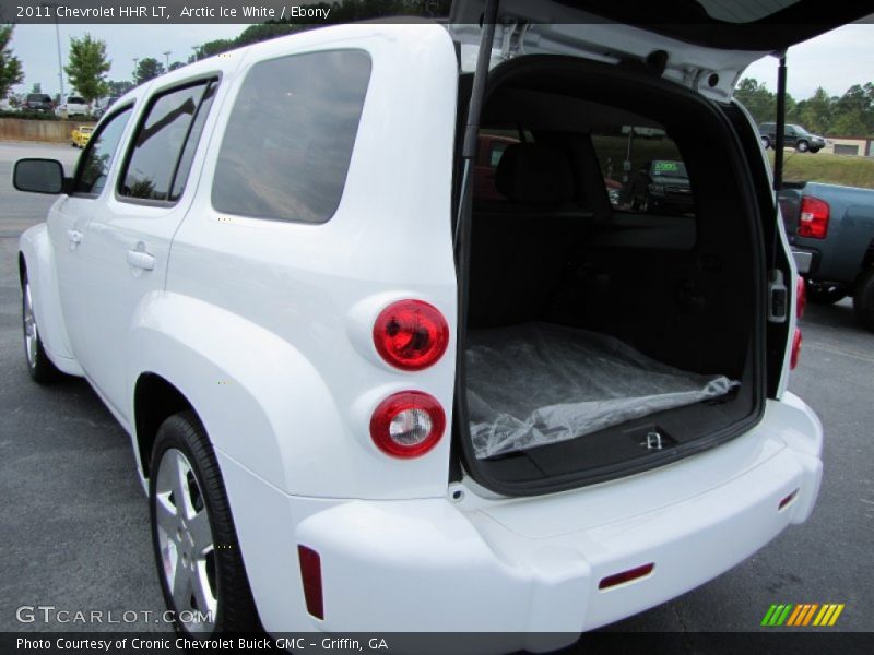 Arctic Ice White / Ebony 2011 Chevrolet HHR LT