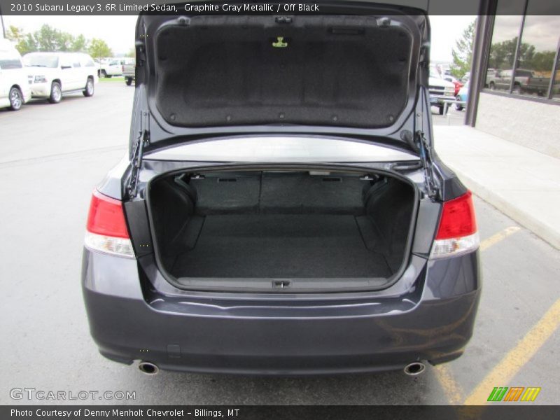  2010 Legacy 3.6R Limited Sedan Trunk