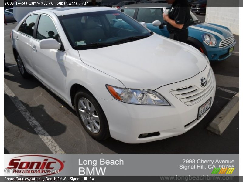 Super White / Ash 2009 Toyota Camry XLE V6