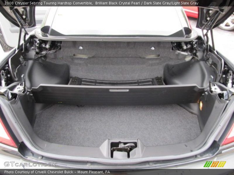  2008 Sebring Touring Hardtop Convertible Trunk