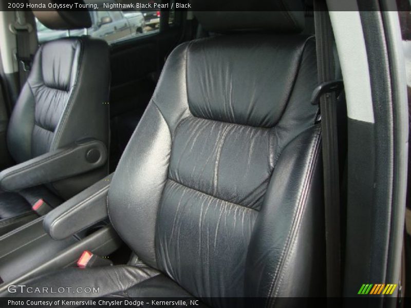 Nighthawk Black Pearl / Black 2009 Honda Odyssey Touring