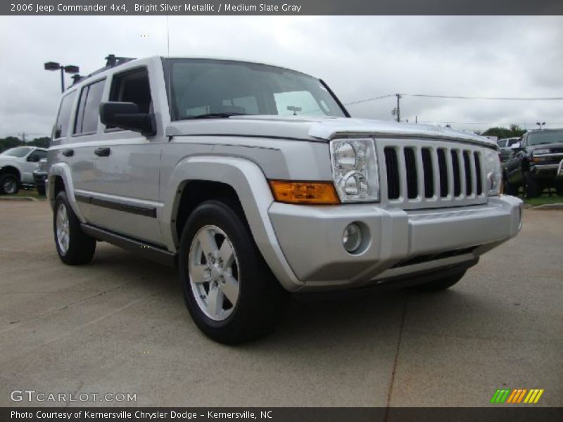 Bright Silver Metallic / Medium Slate Gray 2006 Jeep Commander 4x4