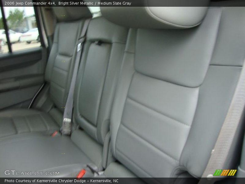Bright Silver Metallic / Medium Slate Gray 2006 Jeep Commander 4x4