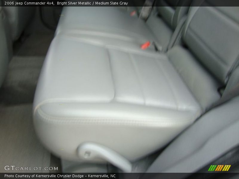 Bright Silver Metallic / Medium Slate Gray 2006 Jeep Commander 4x4
