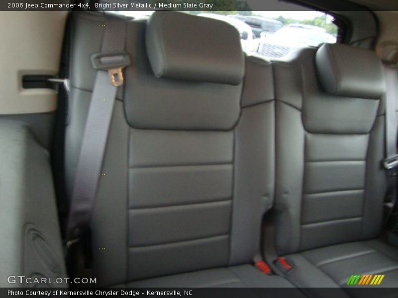 Bright Silver Metallic / Medium Slate Gray 2006 Jeep Commander 4x4
