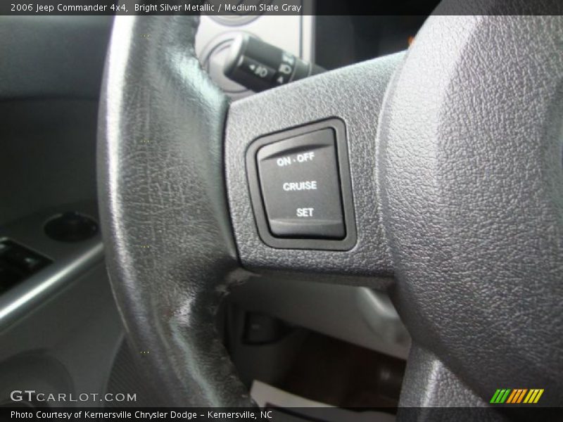 Bright Silver Metallic / Medium Slate Gray 2006 Jeep Commander 4x4