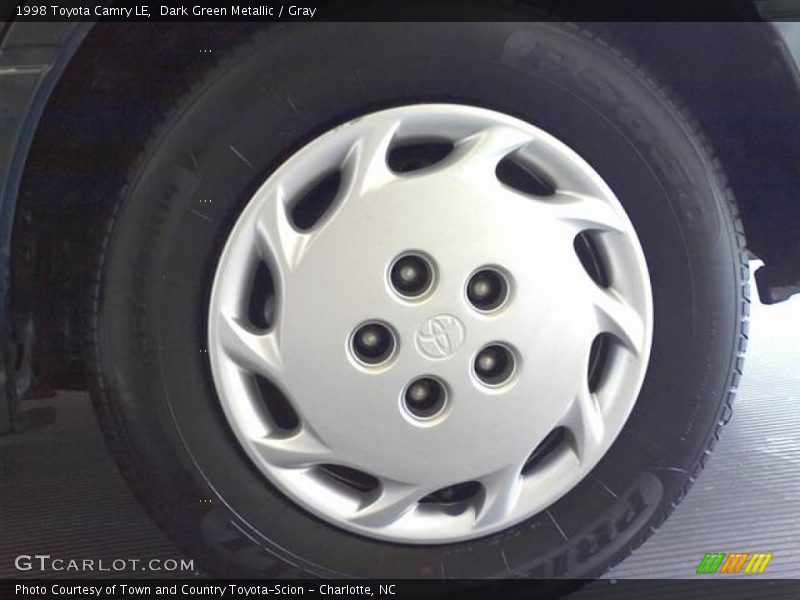 Dark Green Metallic / Gray 1998 Toyota Camry LE