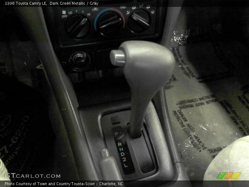 Dark Green Metallic / Gray 1998 Toyota Camry LE