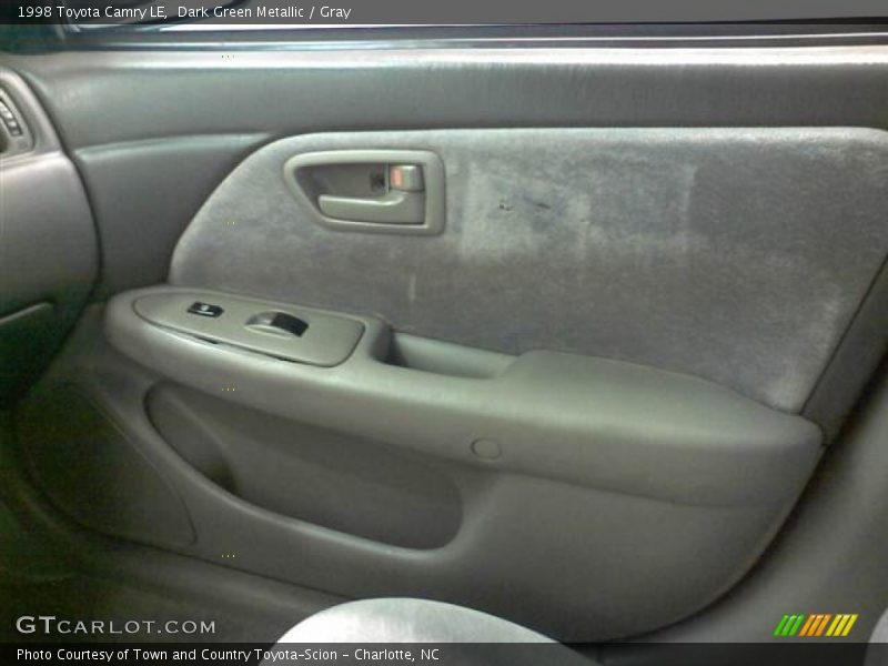 Dark Green Metallic / Gray 1998 Toyota Camry LE
