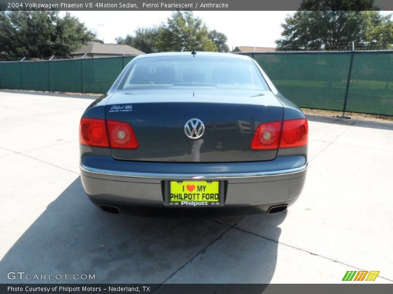 Petrol Pearlescent / Anthracite 2004 Volkswagen Phaeton V8 4Motion Sedan